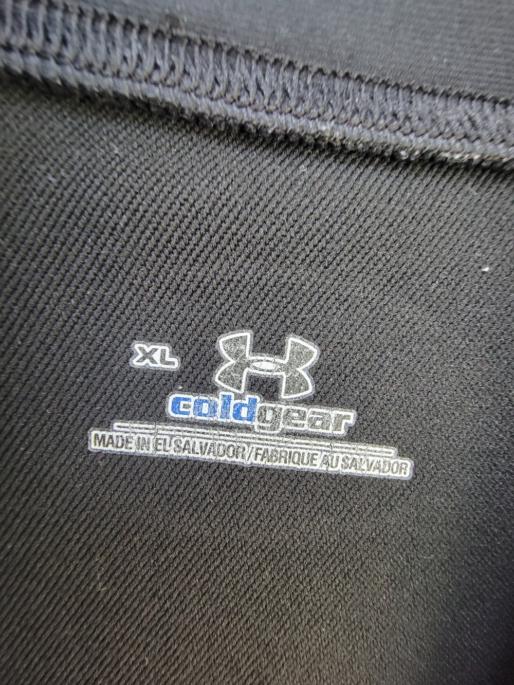 Under Armour ColdGear Men’s XL Black Compression Mock Neck Long Sleeve layer top - Picture 2 of 13